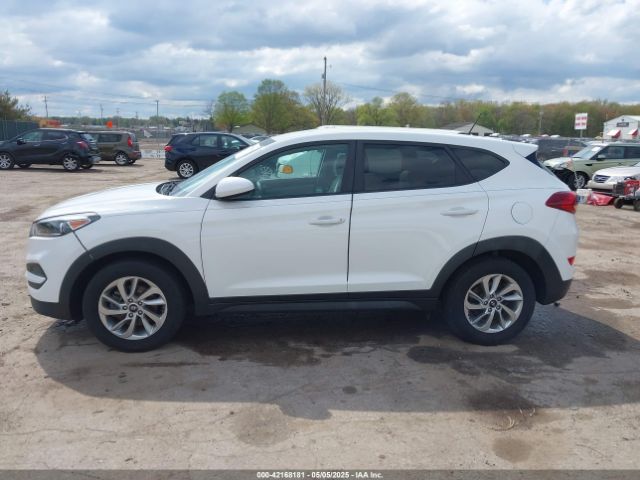 KM8J23A4XGU237420 Hyundai TUCSON SE
