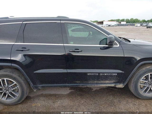 1C4RJEAG6LC429367 Jeep Grand Cherokee Laredo E 4x2