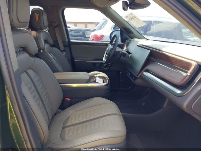 2023 RIVIAN R1T 7FCTGAAAXPN019894 Photo 4