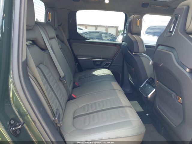 2023 RIVIAN R1T 7FCTGAAAXPN019894 Photo 7