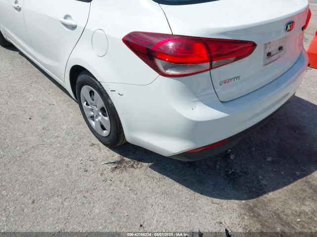 3KPFK4A78HE101037 KIA FORTE LX
