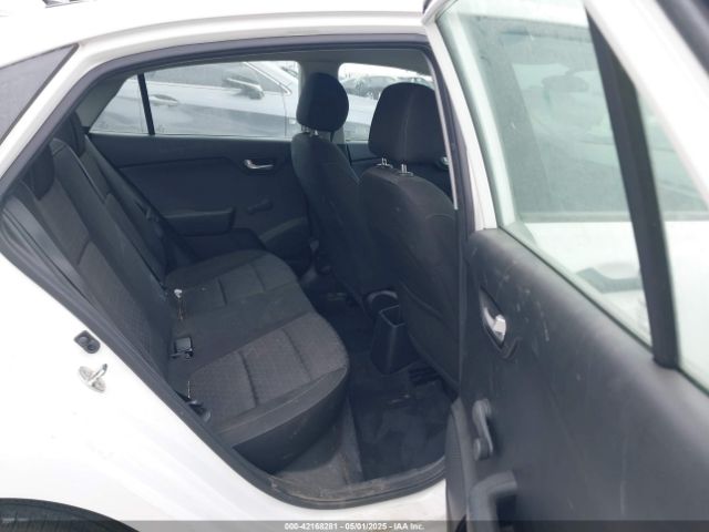 3KPA24AB1JE062053 KIA RIO LX