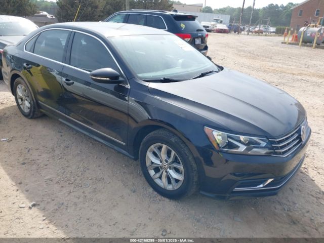 2017 VOLKSWAGEN PASSAT 1VWAT7A31HC046232