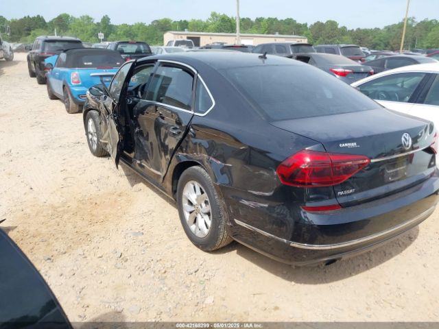 2017 VOLKSWAGEN PASSAT 1VWAT7A31HC046232 Photo 2