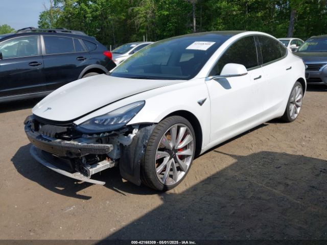 5YJ3E1EB0JF151499 Tesla 2018