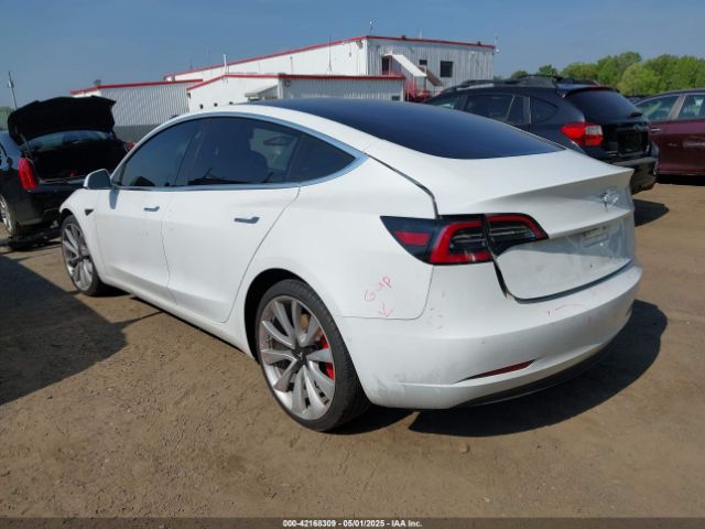 5YJ3E1EB0JF151499 Tesla 2018