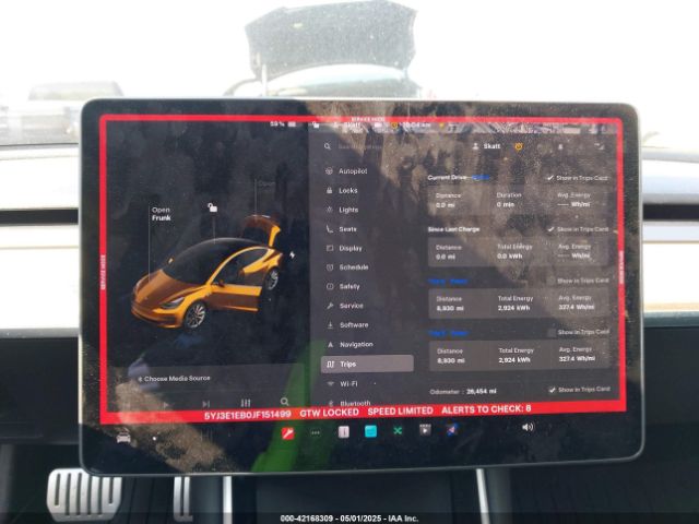 5YJ3E1EB0JF151499 Tesla 2018