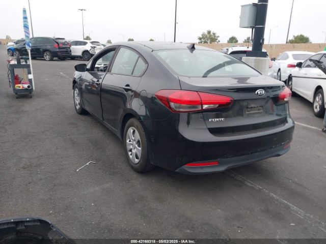 3KPFK4A77HE135311 KIA FORTE LX