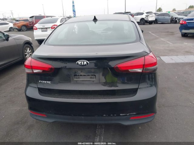 3KPFK4A77HE135311 KIA FORTE LX