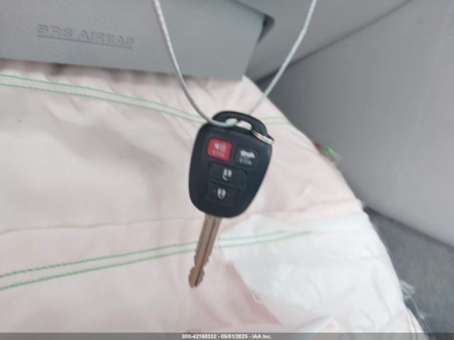 4T4BF1FK3GR579964 Toyota CAMRY LE
