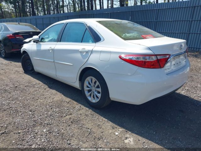 4T4BF1FK3GR579964 Toyota CAMRY LE