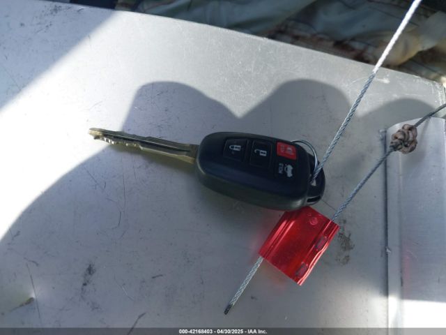 2019 TOYOTA COROLLA 2T1BURHEXKC128028 Photo 10