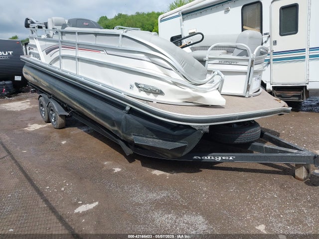 Ranger Pontoon 2021 RGR21618G121 main image