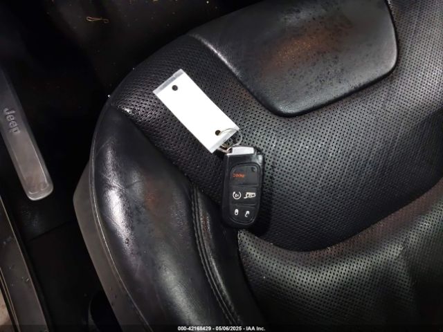 1C4PJMDX0KD447210 Jeep Cherokee Limited 4x4
