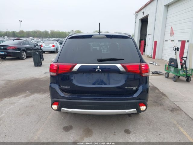 JA4AD3A38GZ020709 Mitsubishi Outlander Sel