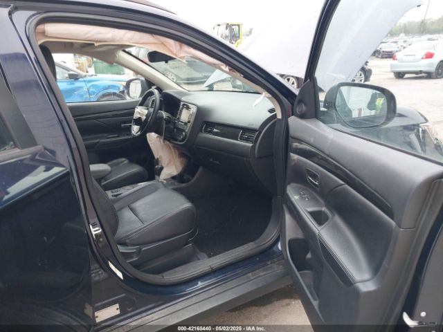 JA4AD3A38GZ020709 Mitsubishi Outlander Sel