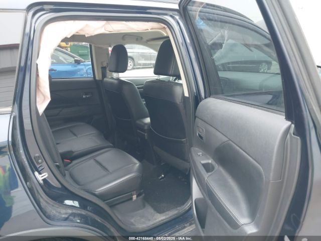 JA4AD3A38GZ020709 Mitsubishi Outlander Sel