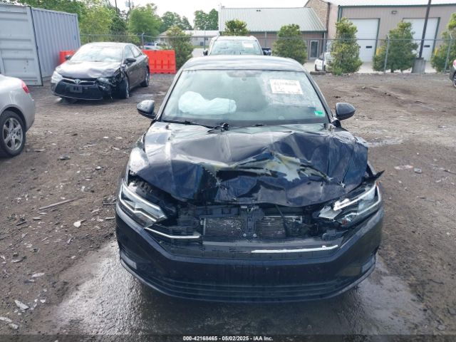 3VWN57BU1MM103136 Volkswagen Jetta 1.4t R-line/1.4t S