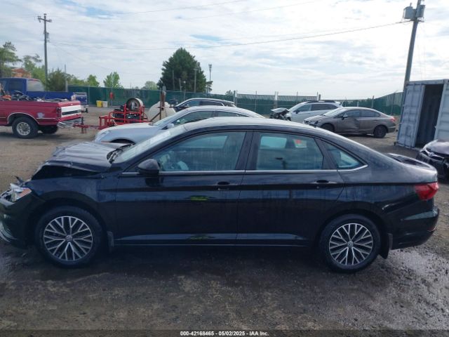 3VWN57BU1MM103136 Volkswagen Jetta 1.4t R-line/1.4t S