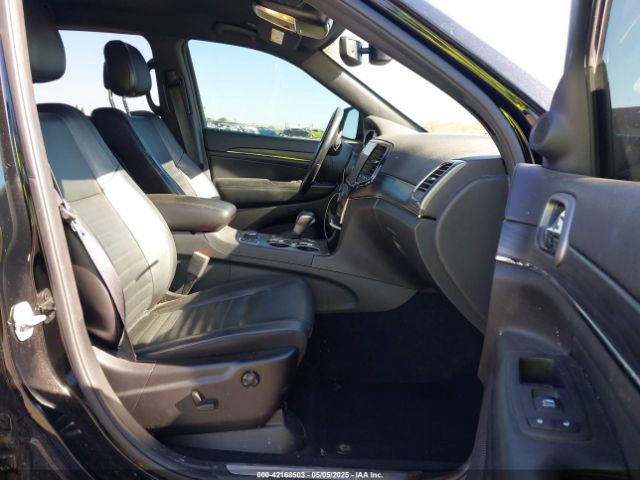 2019 JEEP GRAND CHEROKEE 1C4RJFBGXKC842475 Photo 4