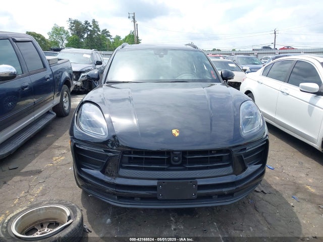 Porsche Macan 2022 WP1AA2A52NLB09801 Image 11