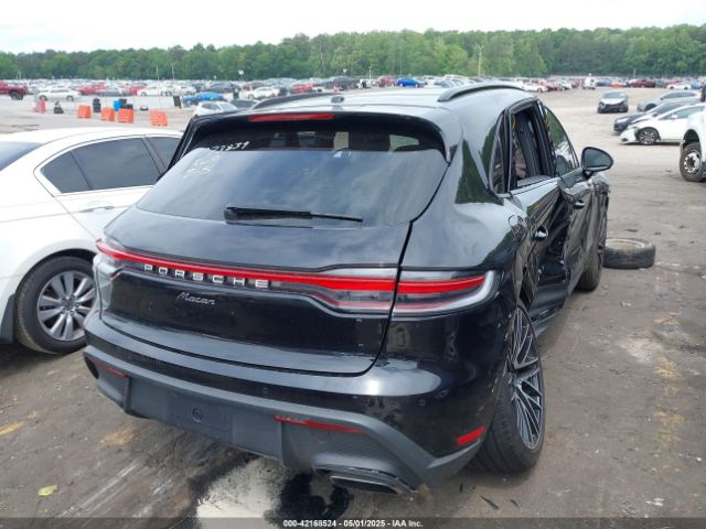 2022 PORSCHE MACAN WP1AA2A52NLB09801 Photo 3
