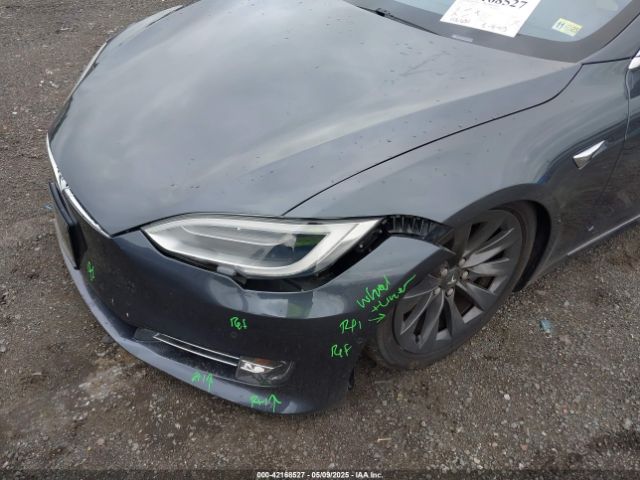 5YJSA1E21JF275448 Tesla Model S 100d/75d/p100d