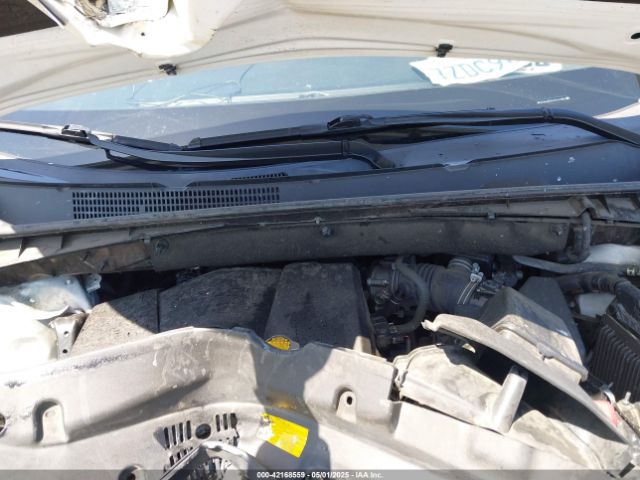 5TDZZRFH7HS221067 Toyota Highlander Le
