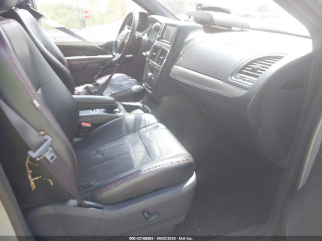 2C4RDGEG1GR376118 Dodge Grand Caravan R/t