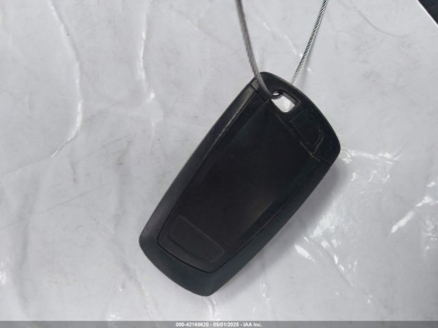 WBA8E1C3XHA156601 BMW 330e Iperformance