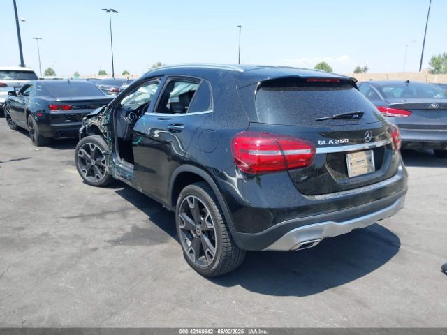 WDCTG4EB5KU012256 Mercedes-Benz GLA 250