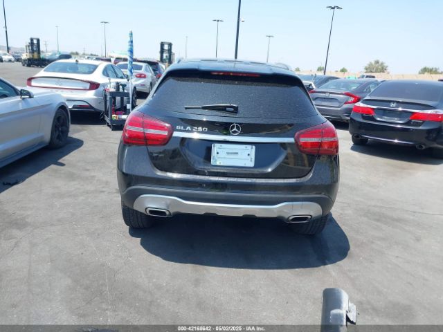 WDCTG4EB5KU012256 Mercedes-Benz GLA 250
