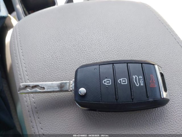 5XXGT4L31JG261091 KIA Optima Lx
