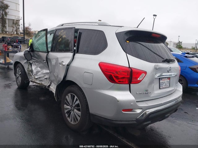 Nissan Pathfinder 2018 5N1DR2MN9JC635058 Image 3