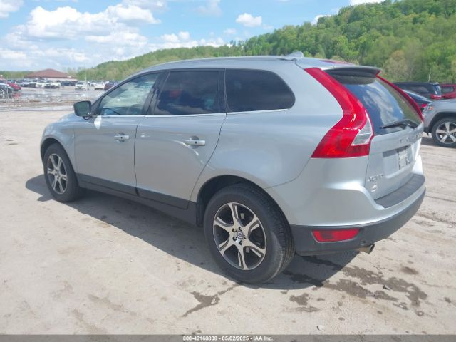 2012 VOLVO XC60 YV4902DZ4C2296528 Photo 2