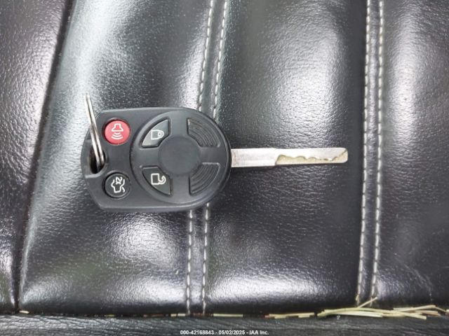 1FMCU9HD6JUA37489 Ford ESCAPE SEL