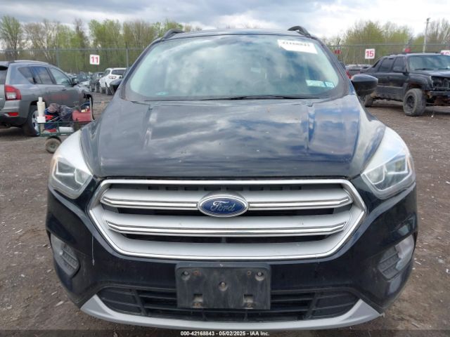 1FMCU9HD6JUA37489 Ford ESCAPE SEL