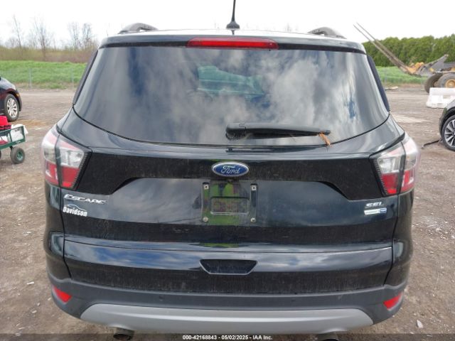 1FMCU9HD6JUA37489 Ford ESCAPE SEL