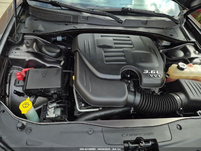2C3CDXBG7LH232748 Dodge Charger Sxt Rwd
