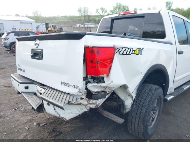 1N6AA0EC5FN500782 Nissan Titan Pro-4x