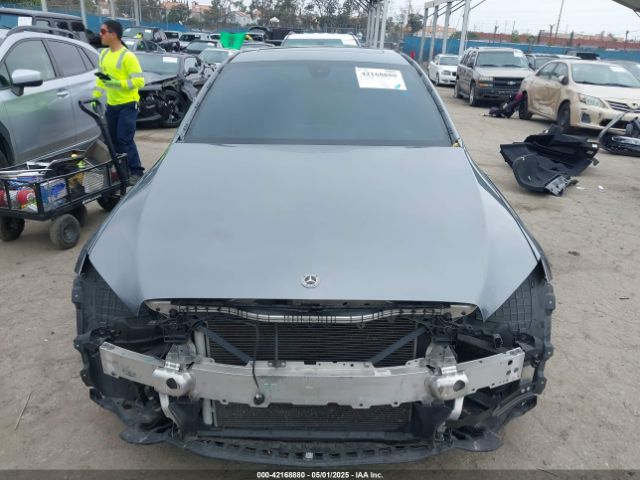 WDDWF8DB4KR463153 Mercedes-Benz C 300
