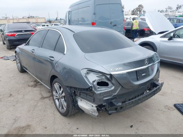 WDDWF8DB4KR463153 Mercedes-Benz C 300