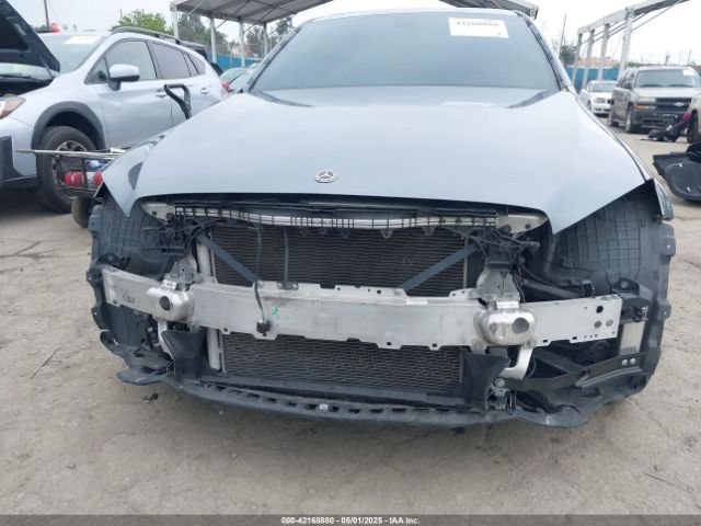 WDDWF8DB4KR463153 Mercedes-Benz C 300
