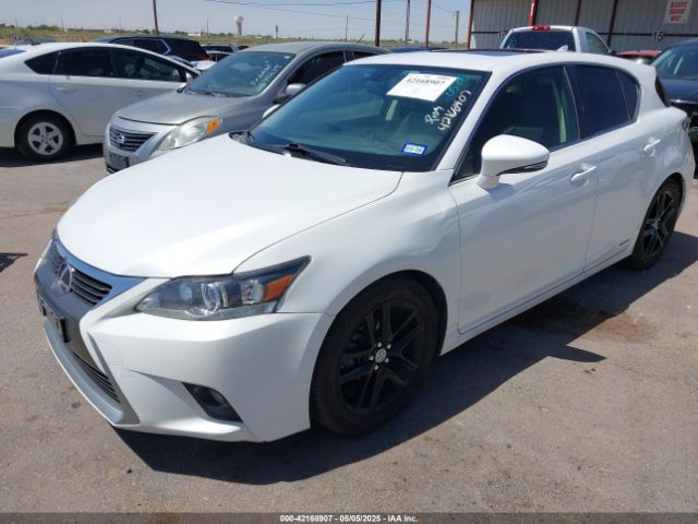 JTHKD5BH2F2232110 Lexus CT 200H
