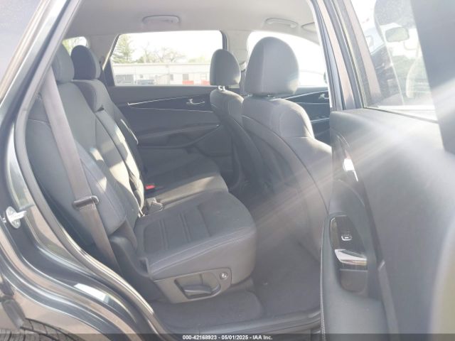 5XYPG4A54LG706009 KIA Sorento 3.3l S