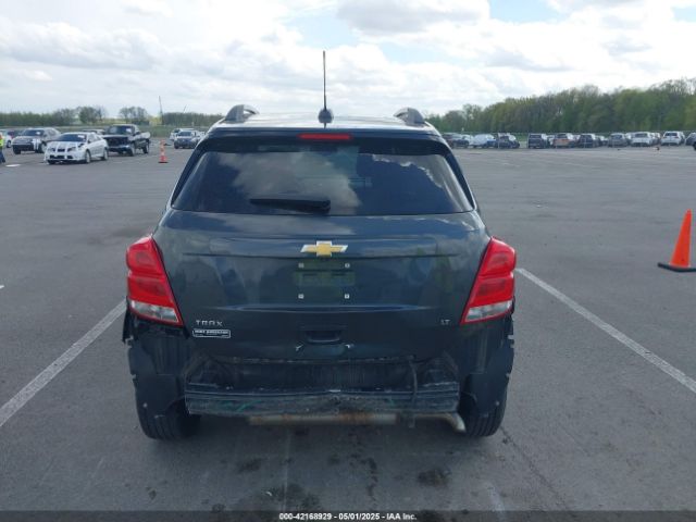 KL7CJLSB3JB675483 Chevrolet Trax Lt