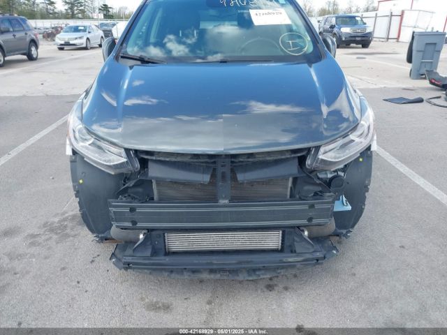 KL7CJLSB3JB675483 Chevrolet Trax Lt