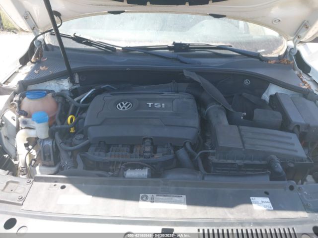 1VWAT7A35EC059044 Volkswagen Passat 1.8t Wolfsburg Edition