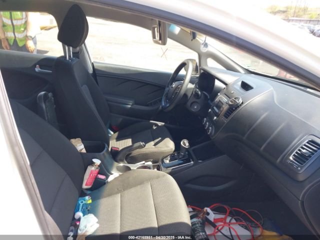 3KPFK4A76JE236023 KIA FORTE LX