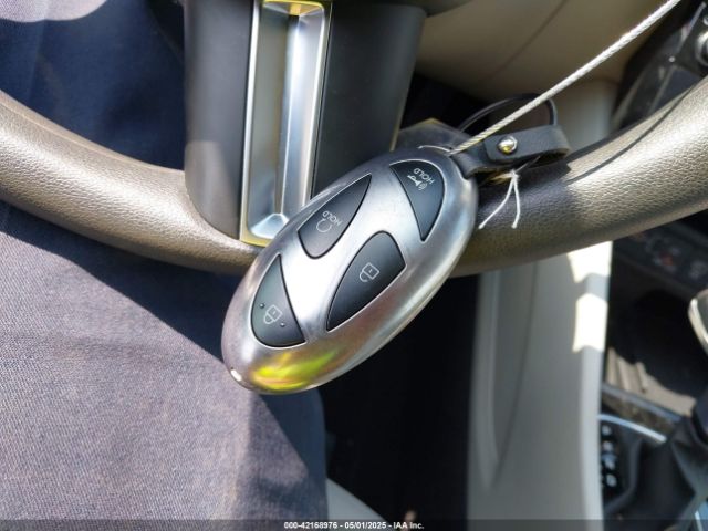 5NMJBCDE2SH481460 Hyundai TUCSON SEL